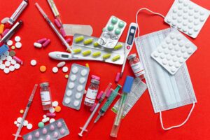 El Gobierno aprueba subvenciones directas para medicamentos y productos sanitarios en 2026